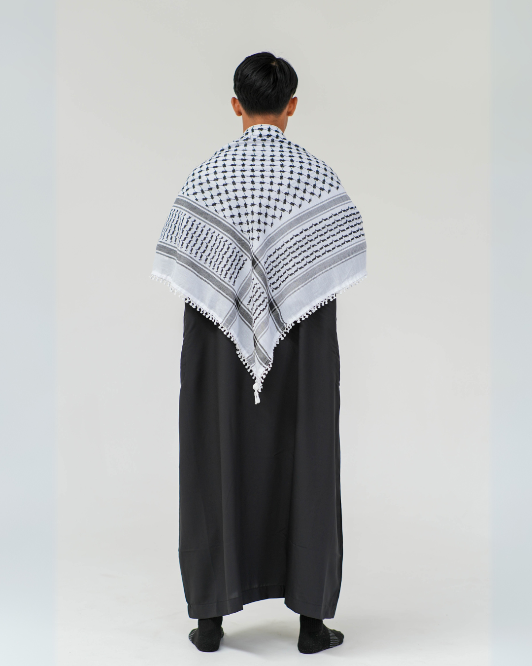 Keffiyeh w/tassels | Black & White