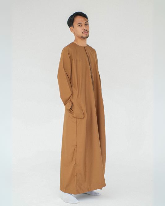 Adrees Omani Long Sleeve Thobe | Tan