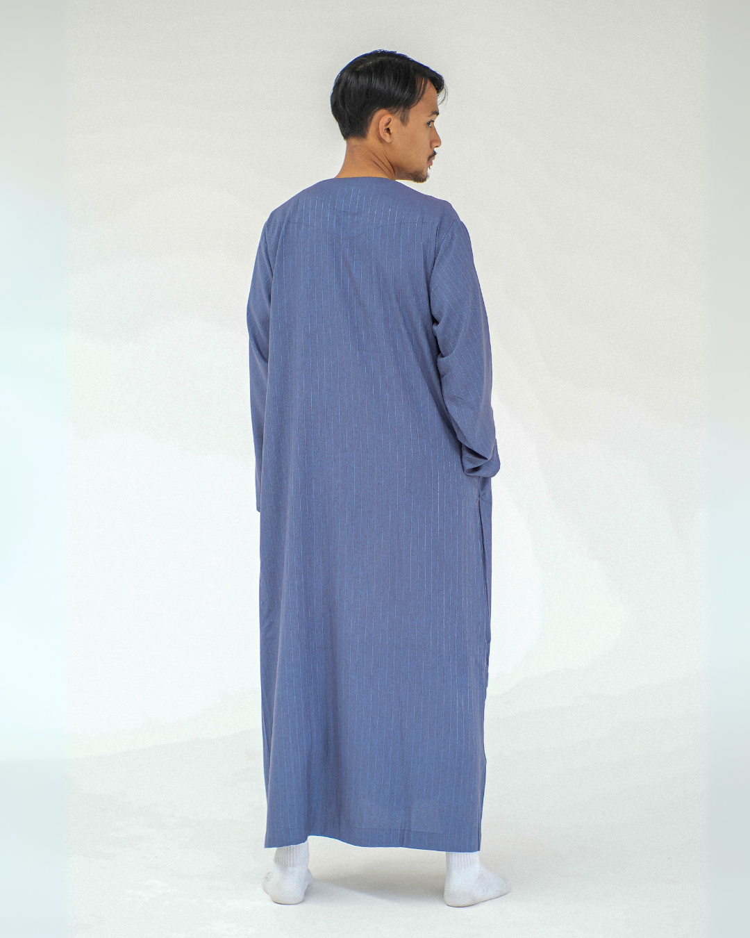 Stripe Omani Long Sleeve Thobe | Dark Blue