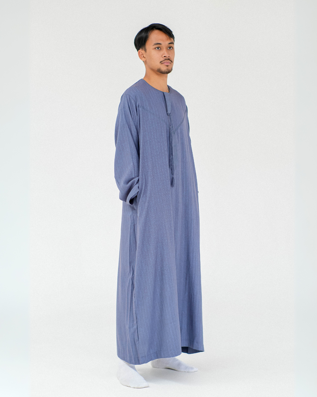 Stripe Omani Long Sleeve Thobe | Dark Blue