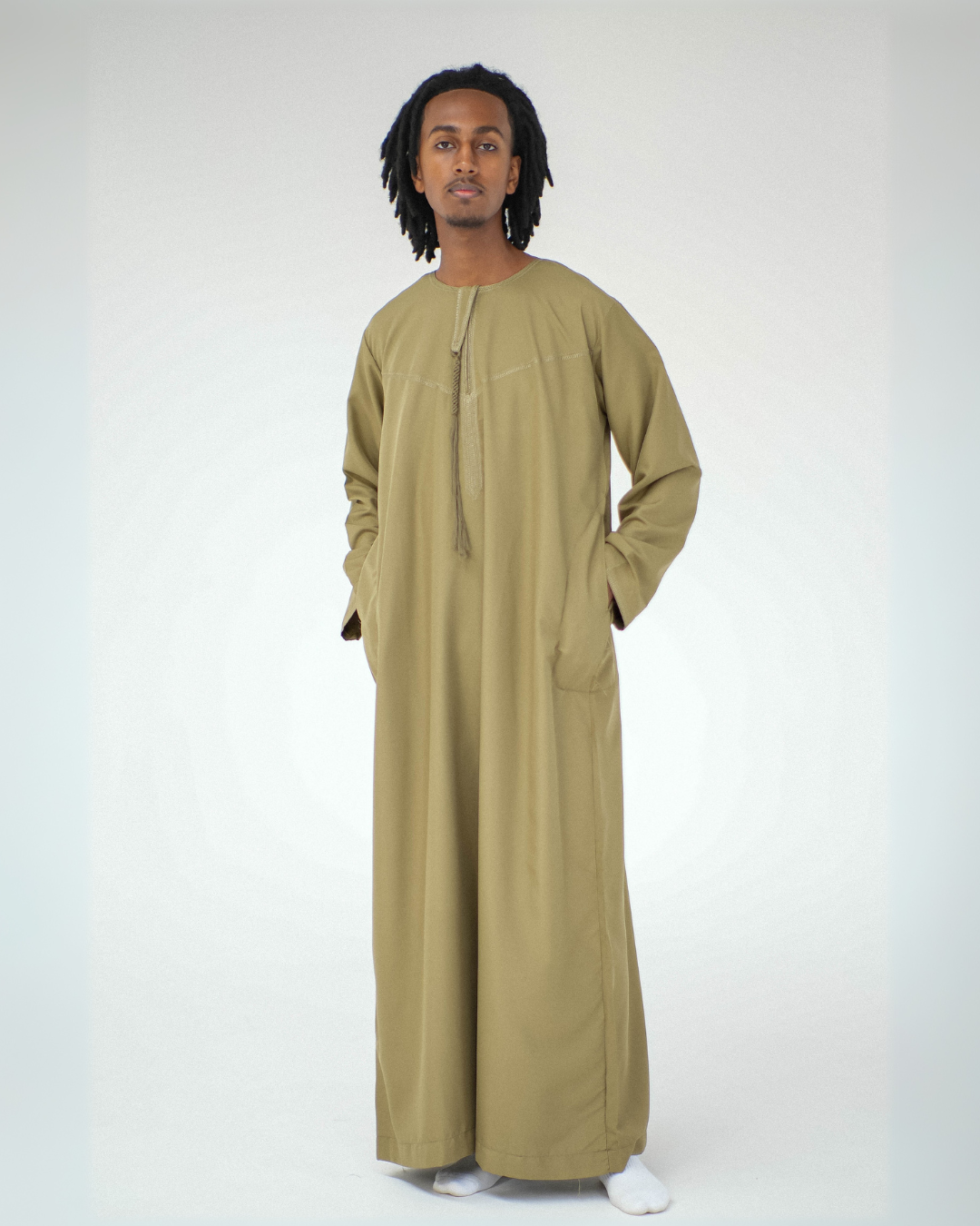Adrees Omani Long Sleeve Thobe | Khaki
