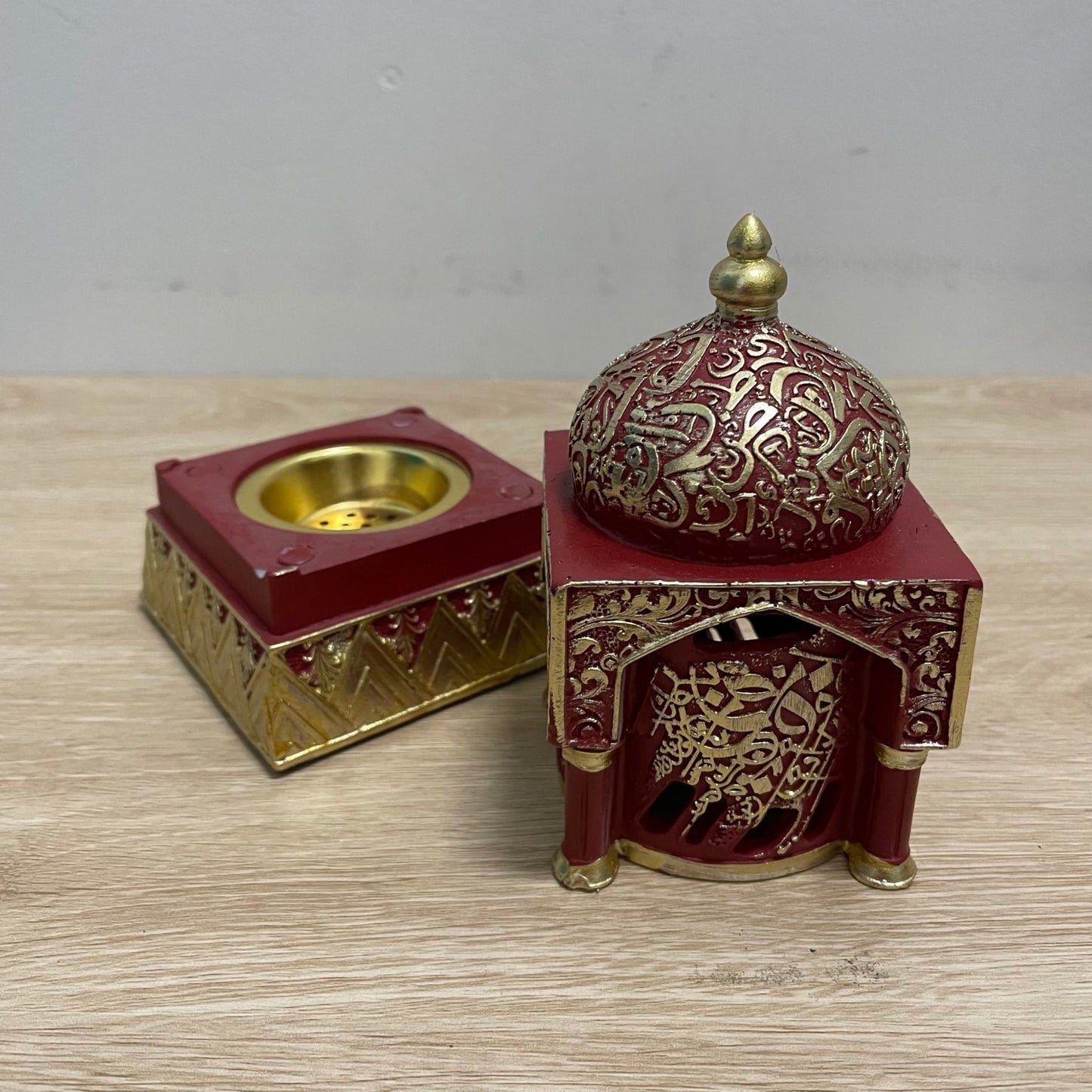 Masjid Bukhoor Burner | Burgundy
